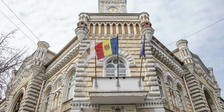 Столичная мэрия заработала на аренде помещений 500 тыс. леев