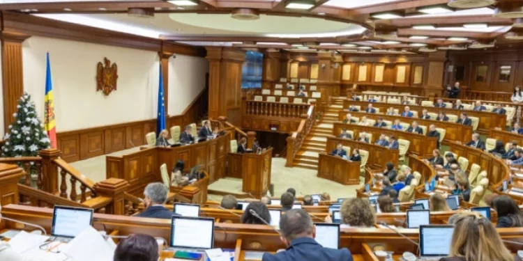 Парламент утвердил новые строгие правила приобретения и владения оружием