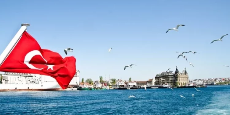 Вниманию пассажиров! Вступают в силу новые правила поведения во время полёта