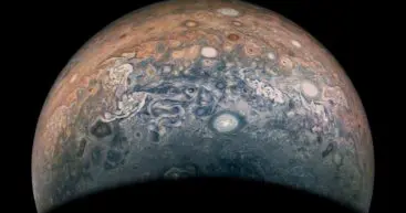NASA выложило самые четкие в истории фотографии Юпитера