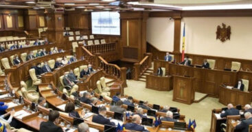 Парламент Молдовы принял закон для решительной борьбы с электоральной коррупцией