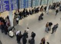 Евросоюз может разрешить жидкости в ручной клади