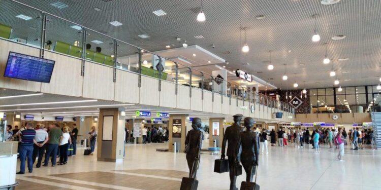 Пасхальный пик: аэропорт Кишинева усиливает меры и правила для пассажиров