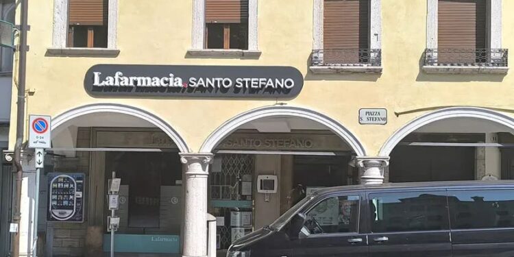 В Италии гражданин Молдовы взял заложников в аптеке