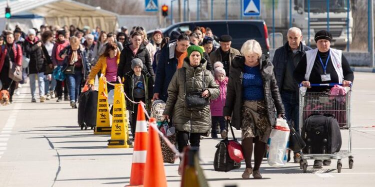 2,6 тыс. украинских беженцев уже получили паспорт РМ