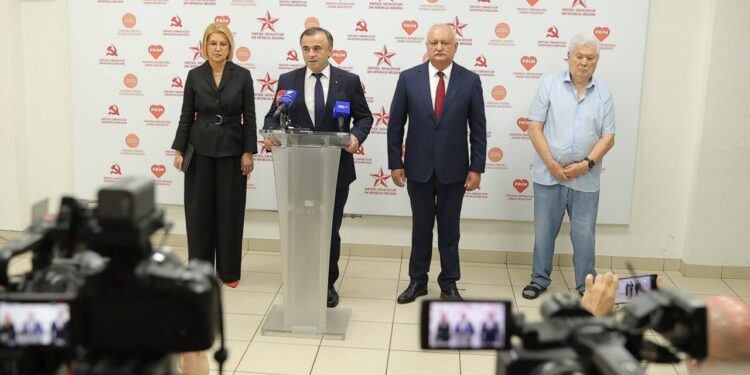 Василий Тарлев: У нас больше нет времени прятать голову в песок. Мы должны спасать Родину