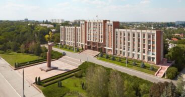 Левый берег Днестра сегодня выбирает себе депутатов Верховного совета