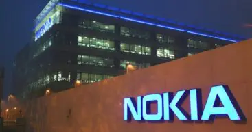 Nokia покидает рынок смартфонов