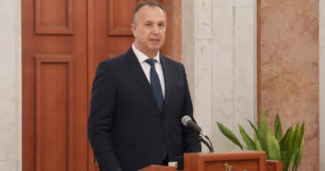 «Это ложь»: министр здравоохранения Молдовы ответил на обвинения о причастности к фиктивным дипломам в Румынии