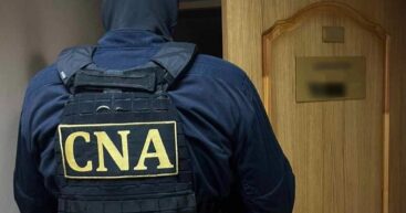 В столице и восьми районах Молдовы проходят обыски по делу о хищениях