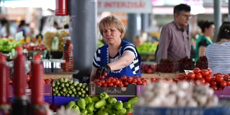 Как за год изменились цены на продукты в Молдове: данные Нацбюро статистики