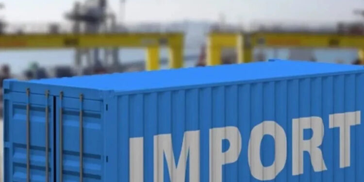 Импорт съедает экономику: торговый дефицит Молдовы превысил 867 млн долларов.