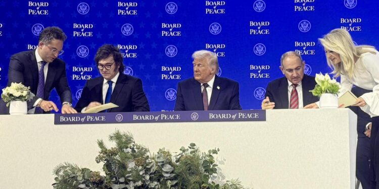 Армения вошла в Совет Мира без требуемого миллиарда