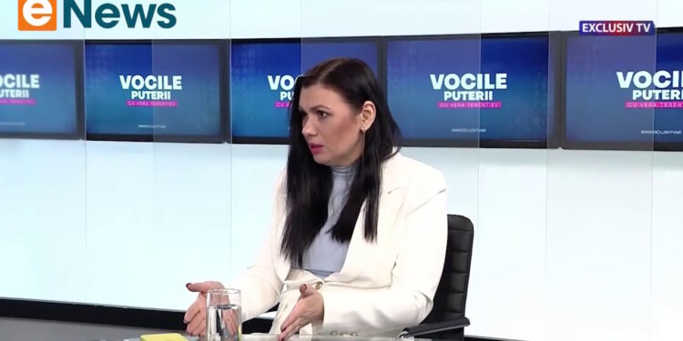 Кристина Чуботару: Конституционный суд не может не утвердить мандаты партии Костюка (Видео)