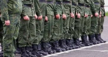 Россия переходит на «перманентный призыв»: Путин подписал указ о круглогодичном наборе в армию с 2026 года