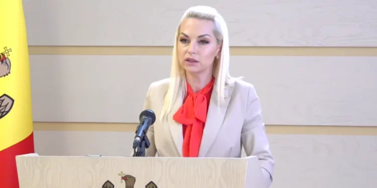 Марина Таубер: Вместо того чтобы остановить угрозу государственности, власть одобряет и поддерживает подрыв суверенитета Молдовы