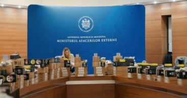 9 тонн демократии: как МИД Молдовы заботливо пакует и отправляет бюллетени для диаспоры