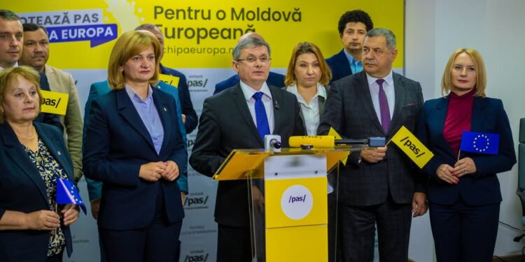 5 миллионов на «Moldova poate»: правительство делает вид, что не знает, кто его финансирует