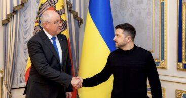 Первый официальный визит Александра Мунтяну в Киев – и сразу три подписанных соглашения