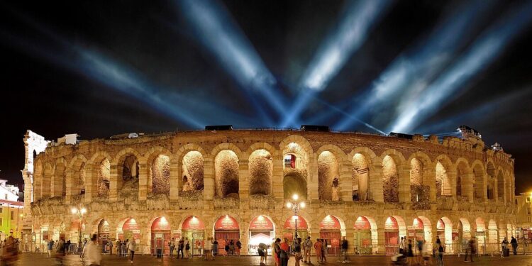 В Италии завершилась Олимпиада. Следующие зимние ОИ пройдут во Французских Альпах