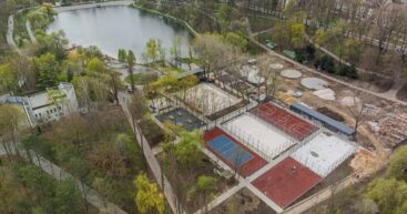 Из заброшенного парка — в современное пространство: новый многофункциональный комплекс на Рышкановке