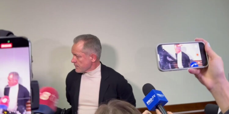 Владимир Плахотнюк доставлен на судебное заседание по делу о «краже миллиарда»