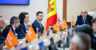 Кишинёв и Бухарест ведут переговоры о безвизовом режиме для дипломатов