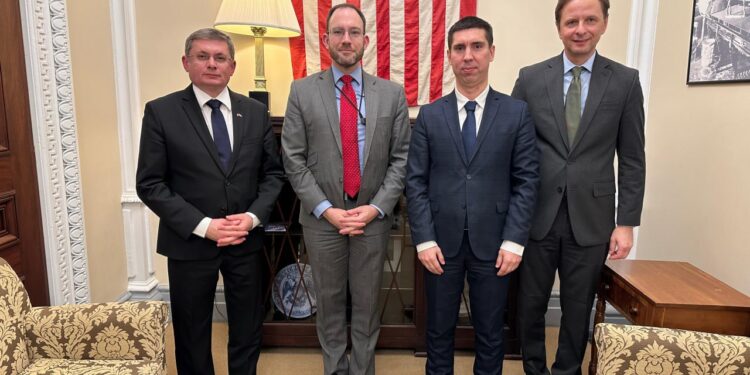 В Белом доме приняли делегацию Молдовы: Попшой и Гросу встретились с представителями Совета нацбезопасности США