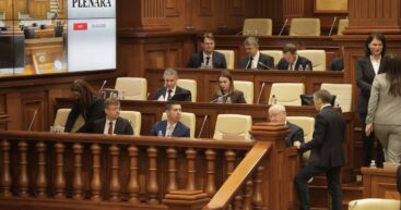 Правительство мечты по-молдавски: кто-то знает турецкий, кто-то умеет пользоваться почтой и skype, а у кого-то есть корочка сомелье