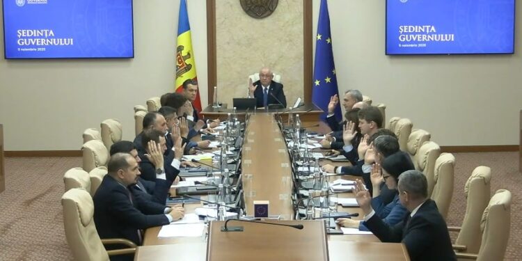 Молдова расторгает соглашение Россией о культурных центрах. Александр Мунтяну: «Давно пора»