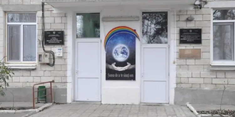 Пристанище для бездомных: столичный приют переполнен