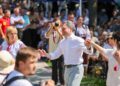 Хлеб, костюм и немного геополитики: Речан побывал на празднике в родном селе