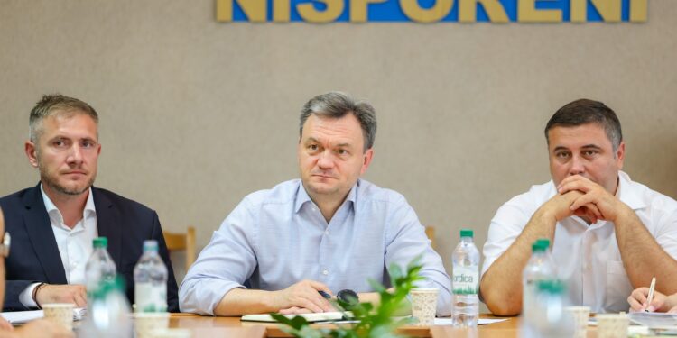 Вода, дороги, школы и больницы: Дорин Речан рассказал, как правительство преображает Ниспоренский район