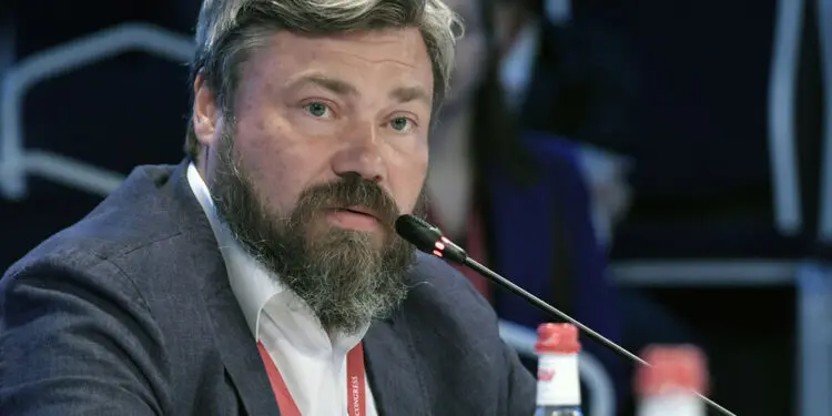 Российский политик Константин Малофеев предложил отменить будущие пенсии по старости для граждан РФ