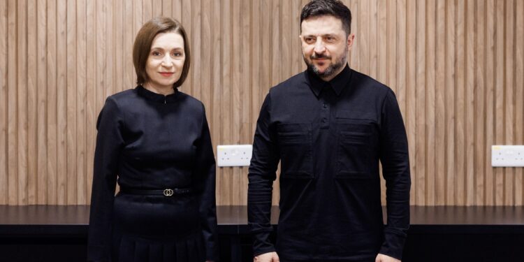 «Синхронность» пути Молдовы и Украины в ЕС больше похожа на политическую декларацию, чем на реальный план