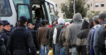 Рим запускает программу размещения мигрантов в частных домах итальянцев