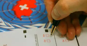 Референдум здорового человека. Жители Швейцарии проголосовали за ежегодную 13-ю пенсию