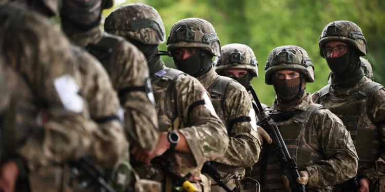 The Telegraph: Молодые мужчины Украины бегут из страны