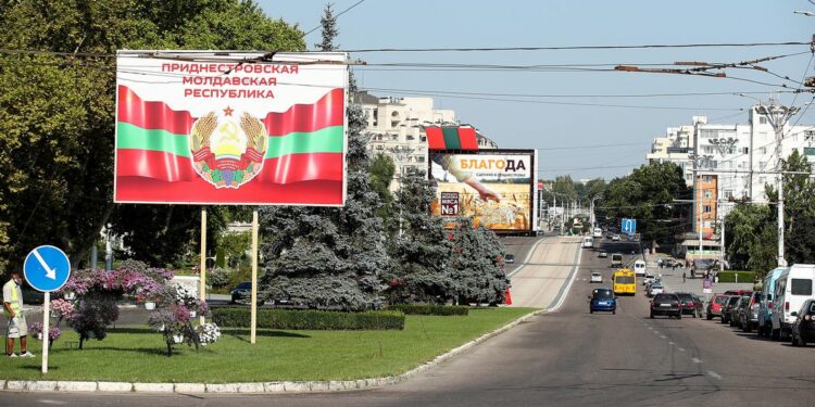 Почти 14 тысяч жителей Приднестровского региона официально трудоустроены на правом берегу Днестра