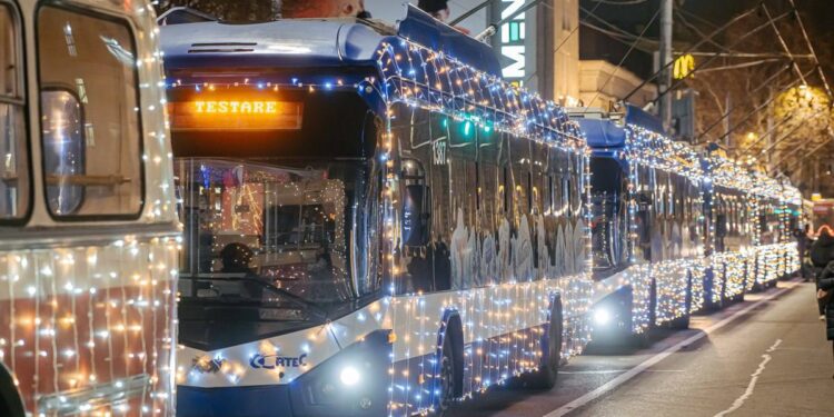 Жители Кишинева мерзнут в троллейбусах? Какая температура в общественном транспорте столицы