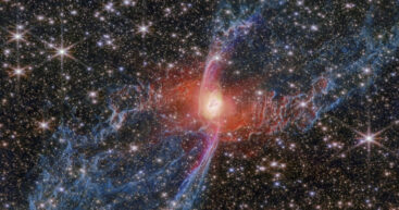 Рождение звезд и космическая пыль. Опубликованы самые красивые кадры космоса 2025 года по версии Reuters