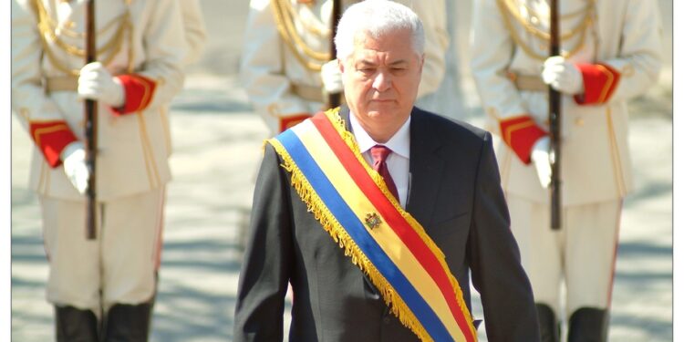 16 лет назад: Воронин выбрал Закон, а не власть