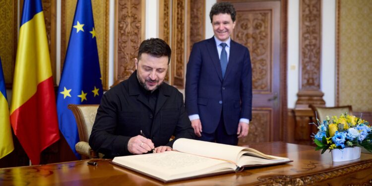 Владимир Зеленский установил День румынского языка в Украине – ежегодно 31 августа