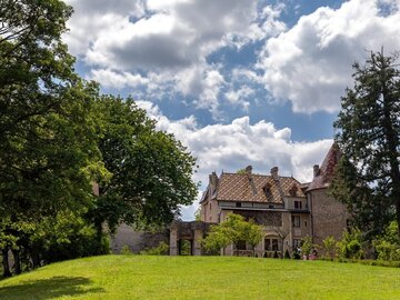 Information: Work and heritage at the Château de Couches