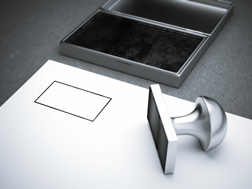 Qui doit enregistrer le contrat de location