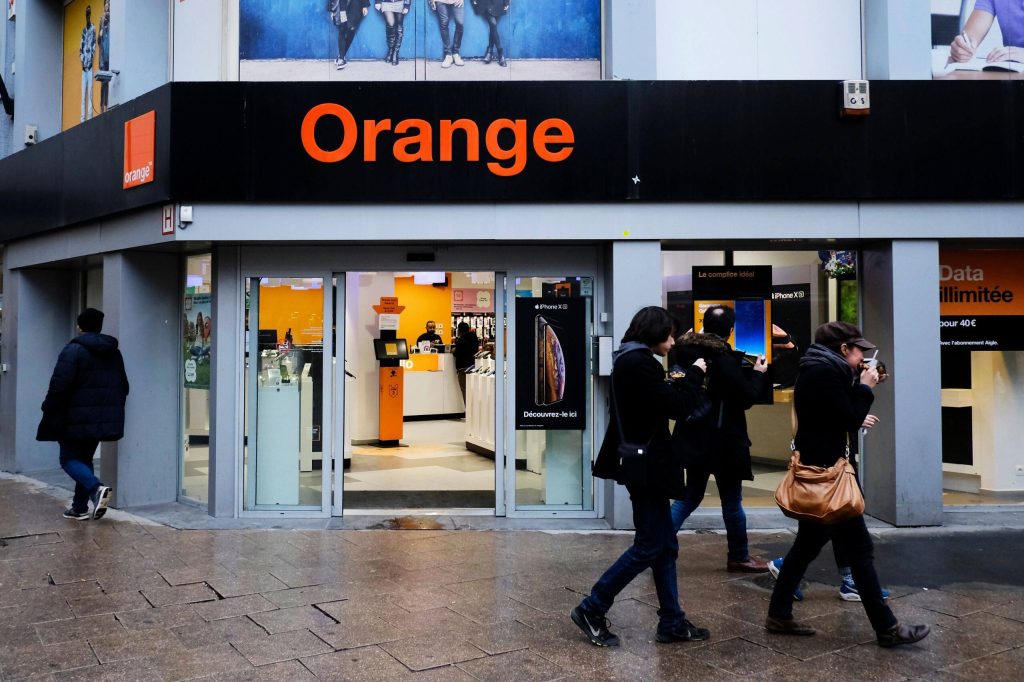 Peut on enregistrer 2 programmes en meme temps sur orange