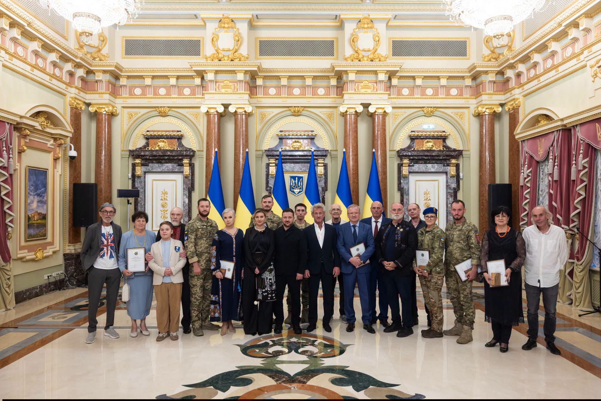 Вітаємо творчу еліту з нагородами