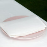 BASIC Serviette de table blanche