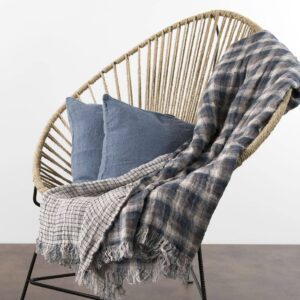 MIRGA Couverture gris 8 MIRGA Couverture gris