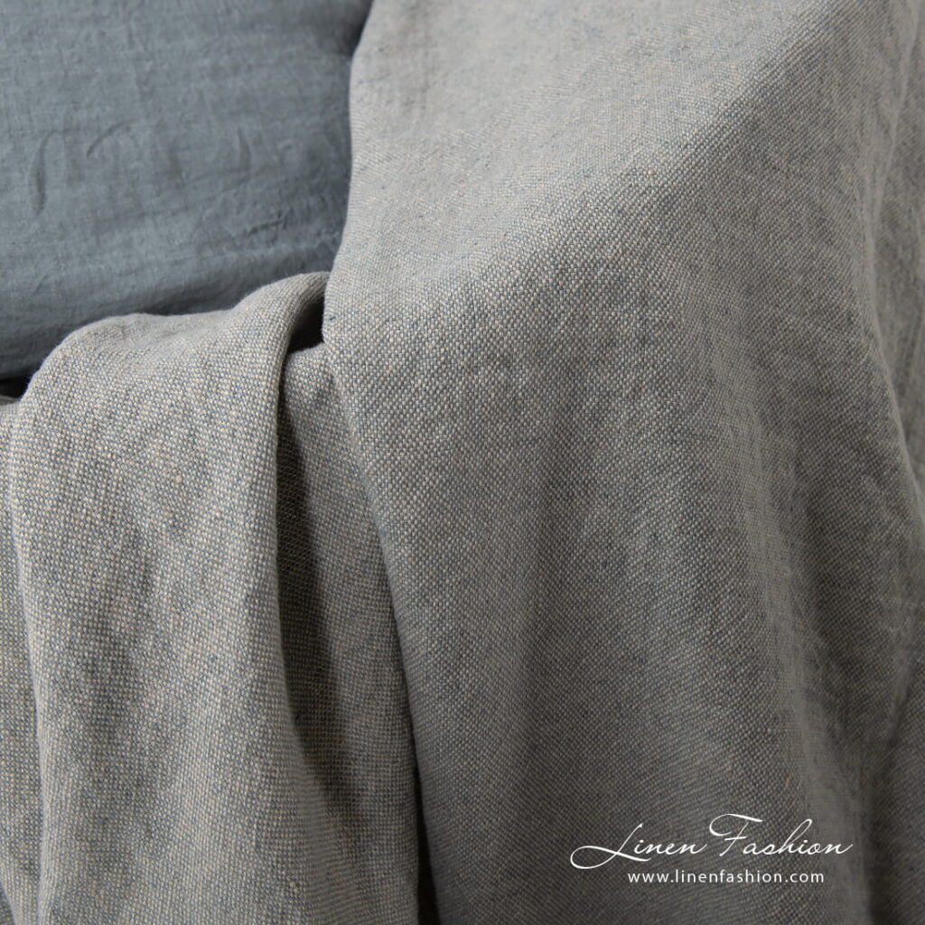 MAMBA Couverture gris bleu 4 linen grey blue blanket in panama weave.